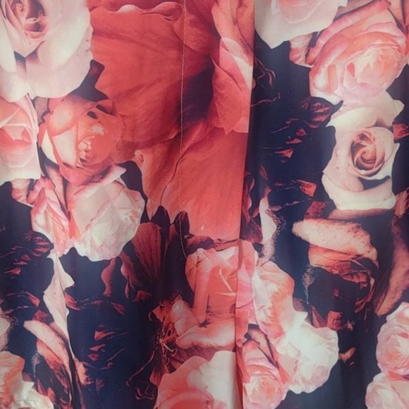 Finders Keepers Floral High Wait Shorts SZXS - Picture 3 of 6